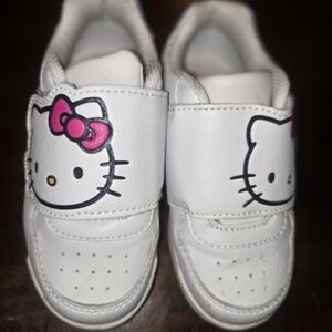 Hello Kitty White Sneakers with Pink Bow